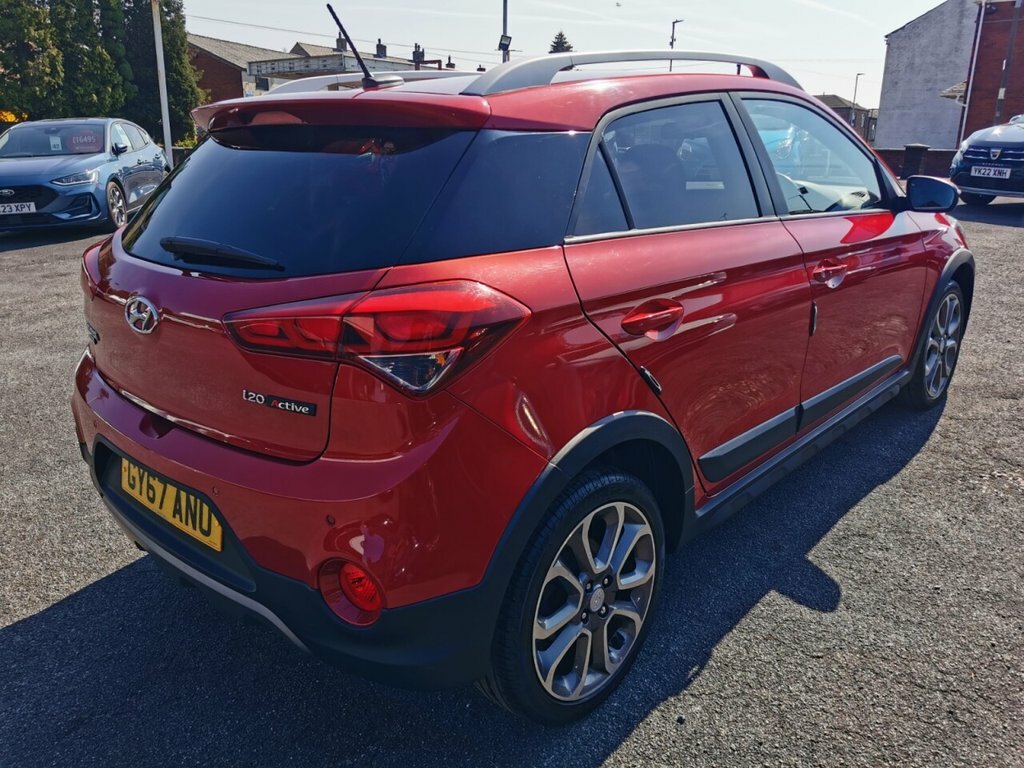 Hyundai I20 1L Active Red #6