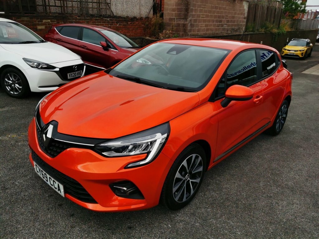 Renault Clio 1L Iconic Orange #3