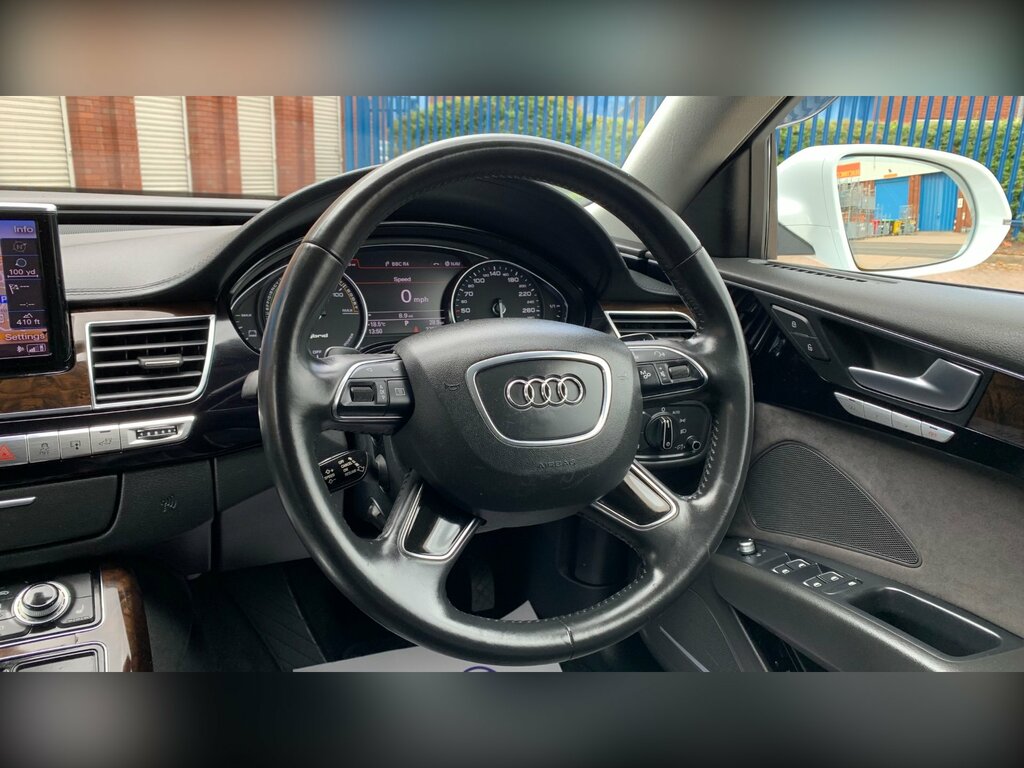 Audi A8 3L Se Executive Black #70