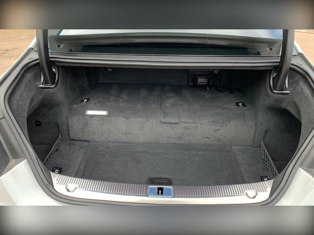 Audi A8 3L Se Executive Black #32