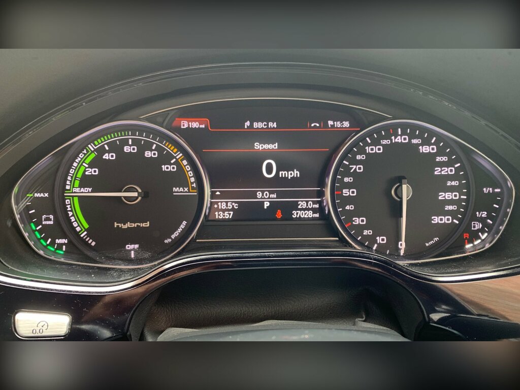Audi A8 3L Se Executive Black #90