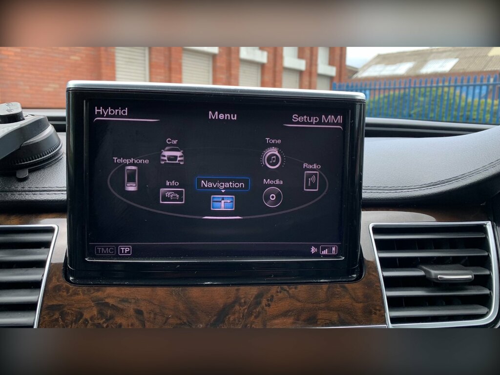 Audi A8 3L Se Executive Black #82
