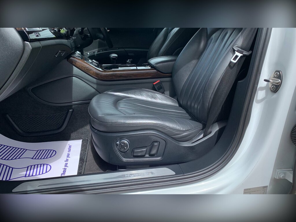 Audi A8 3L Se Executive Black #61