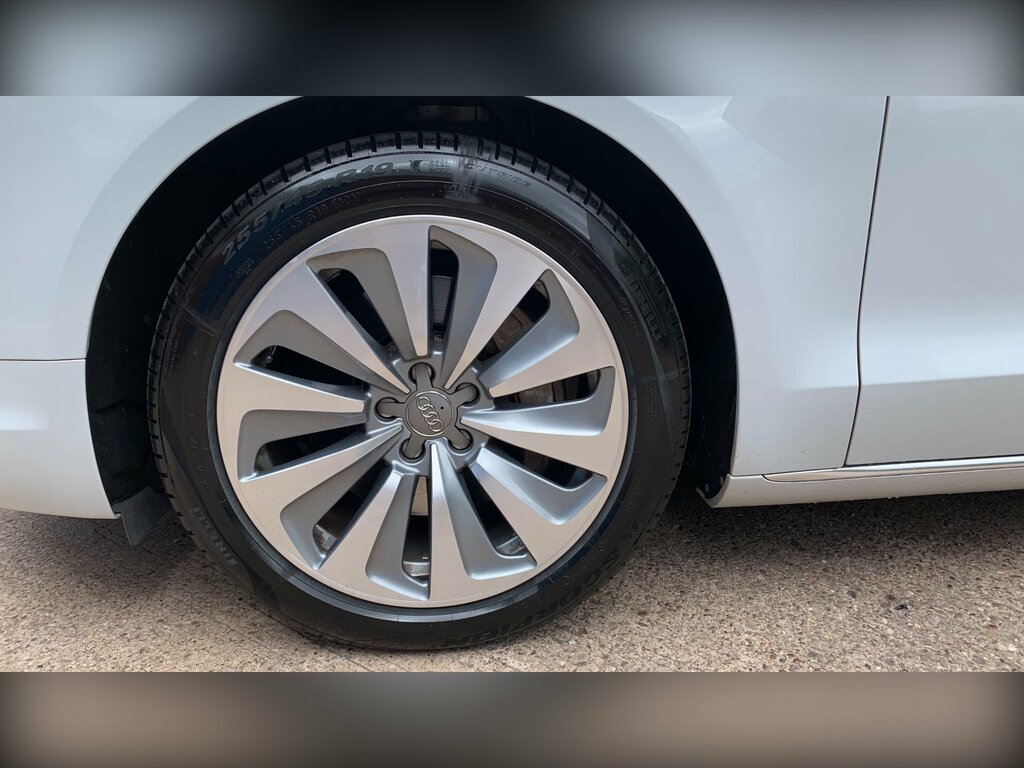 Audi A8 3L Se Executive Black #37