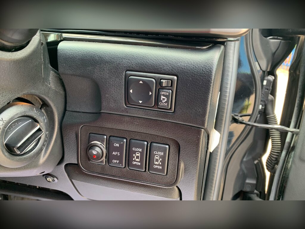 Nissan Elgrand Petrol Black #33