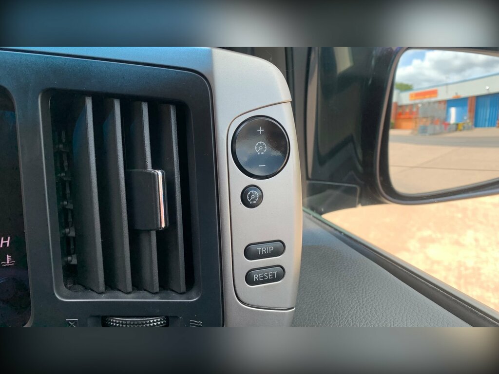 Nissan Elgrand Petrol Black #84