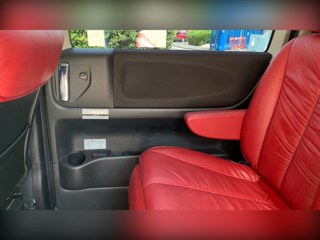 Nissan Elgrand Petrol Black #54