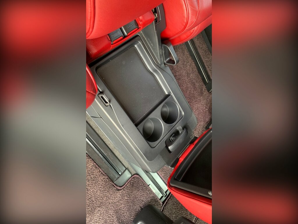 Nissan Elgrand Petrol Black #75