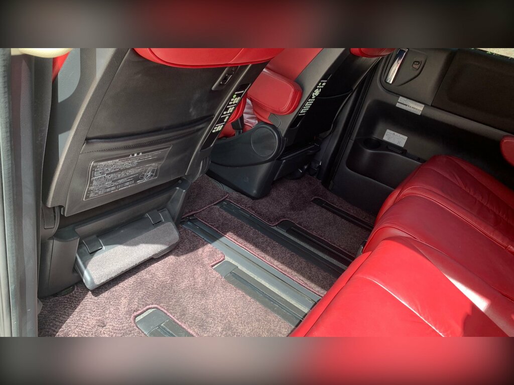 Nissan Elgrand Petrol Black #52