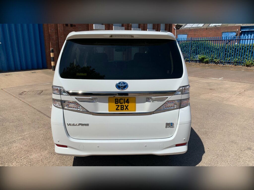 Toyota Vellfire Auto White #20