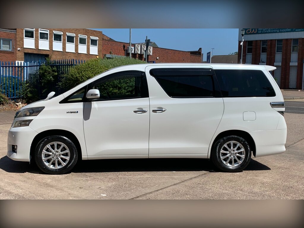Toyota Vellfire Hybrid X Model 4Wd 2.4 Hybrid 7 Seats White #6