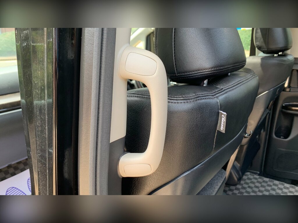 Toyota Vellfire 3.5 V6 Luxury 8 Seats White #48