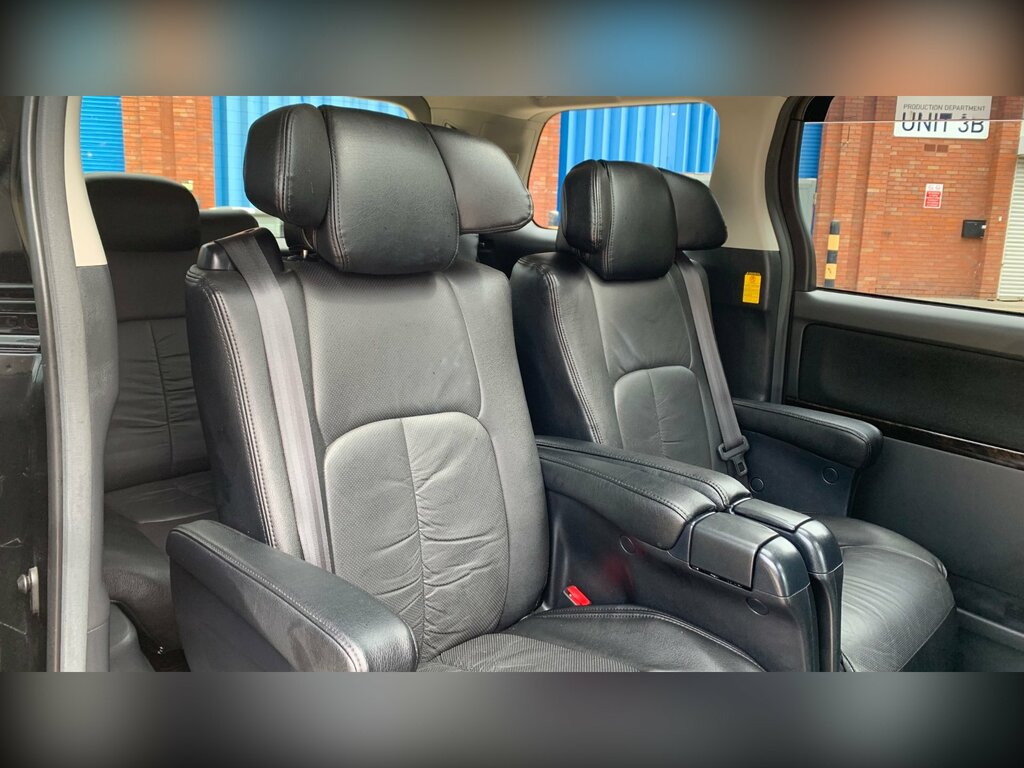 Toyota Vellfire 3.5 V6 Luxury 8 Seats White #28