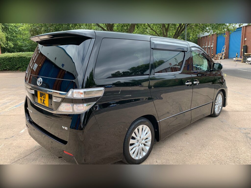 Toyota Vellfire 3.5 V6 Luxury 8 Seats White #16