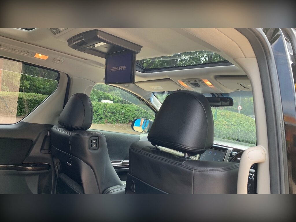 Toyota Vellfire 3.5 V6 Luxury 8 Seats White #31