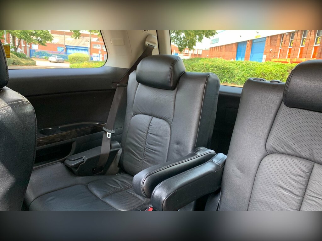 Toyota Vellfire 3.5 V6 Luxury 8 Seats White #51