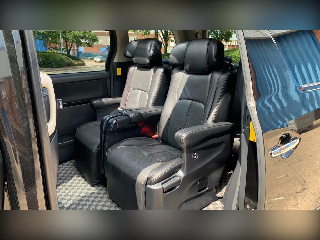 Toyota Vellfire 3.5 V6 Luxury 8 Seats White #41