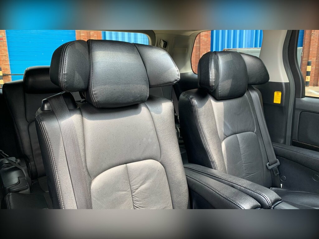 Toyota Vellfire 3.5 V6 Luxury 8 Seats White #57