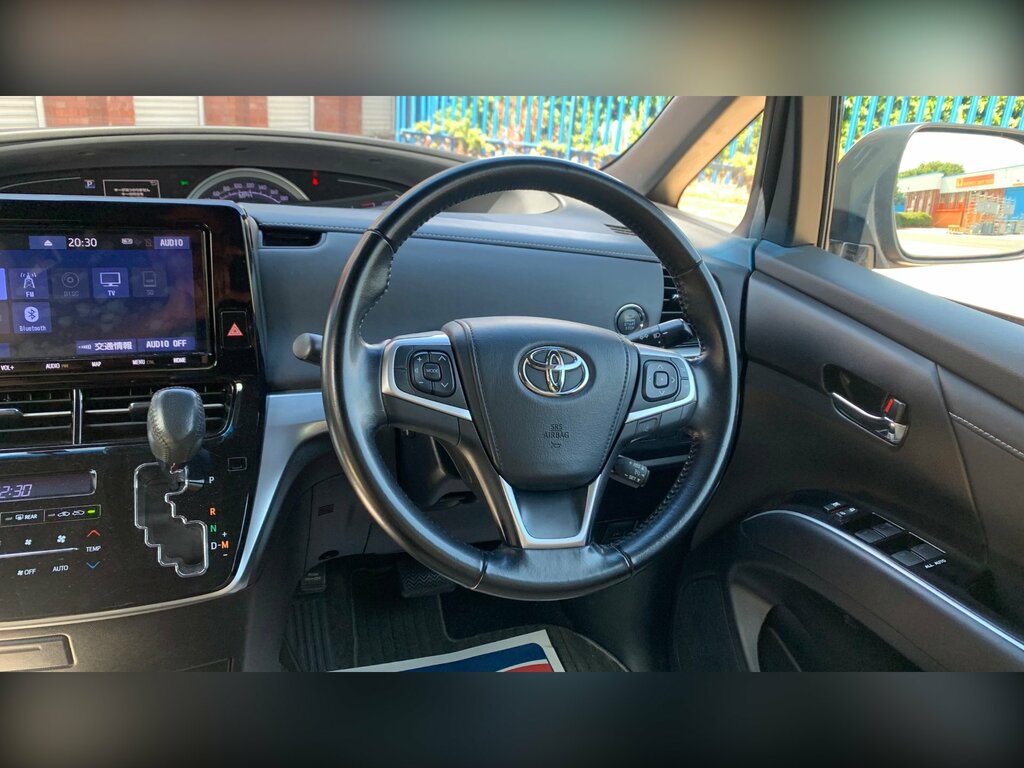 Toyota Estima 2.4 4Wd White #52