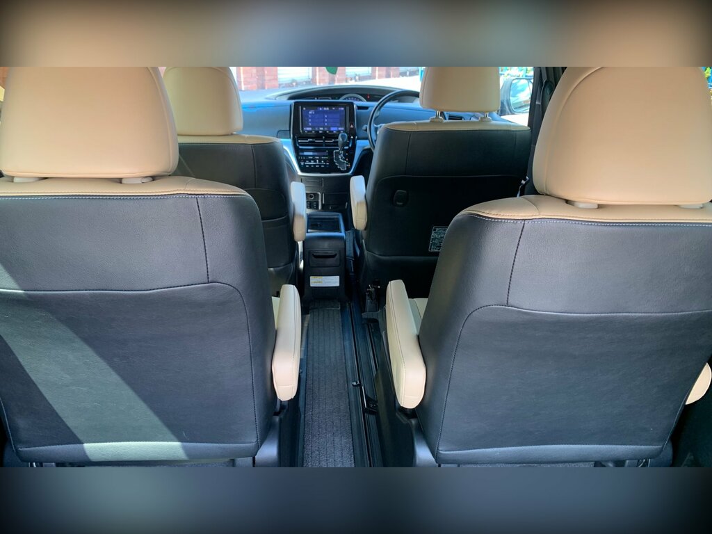 Toyota Estima 2.4 4Wd White #28