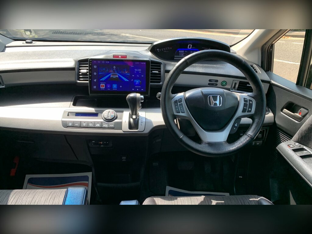Honda Freed 1.5 Luxury Edition Euro 6 White #68