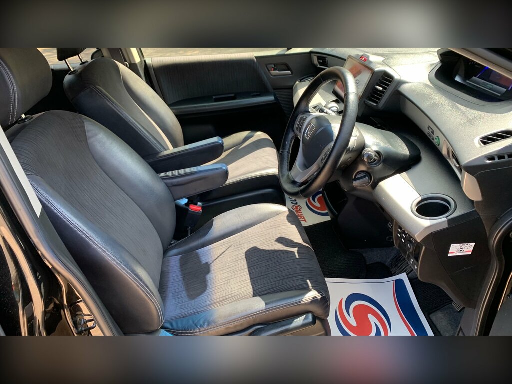 Honda Freed 1.5 Luxury Edition Euro 6 White #82