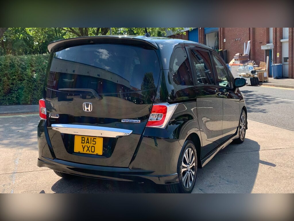 Honda Freed 1.5 Luxury Edition Euro 6 White #9