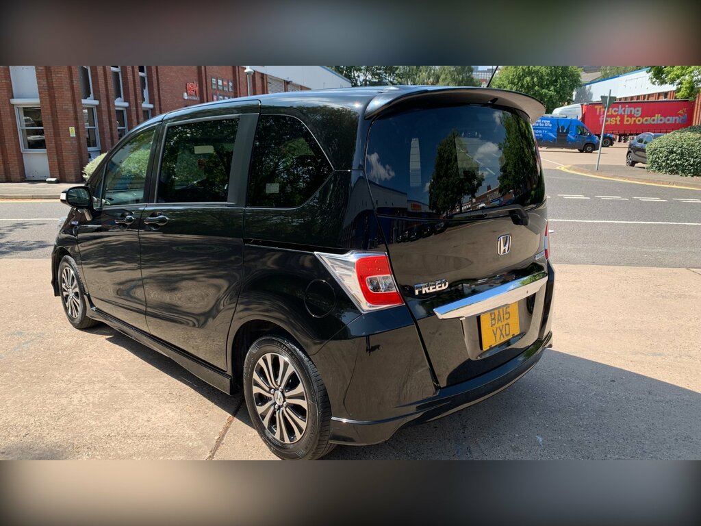 Honda Freed 1.5 Luxury Edition Euro 6 White #14