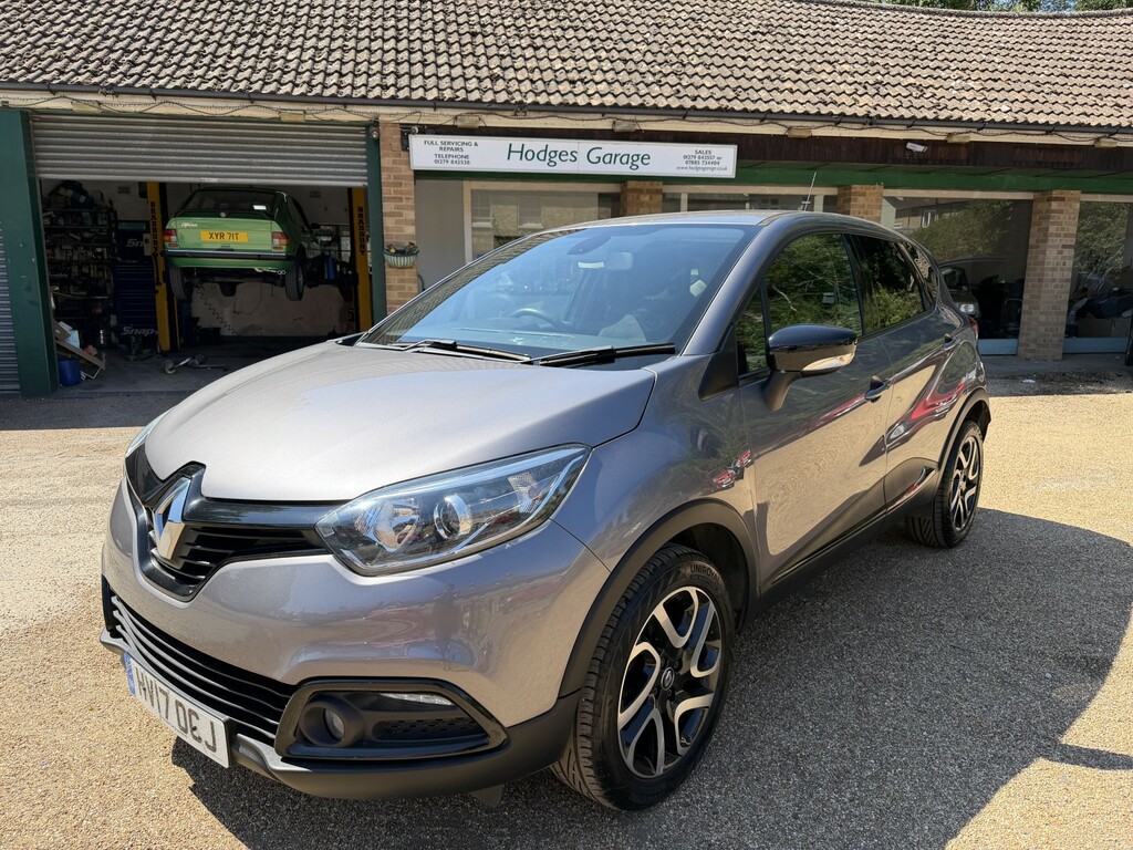 Renault Captur 0.9 Tce Dynamique S Nav Low Mileage Full Renault S HV17OCJ Grey #2