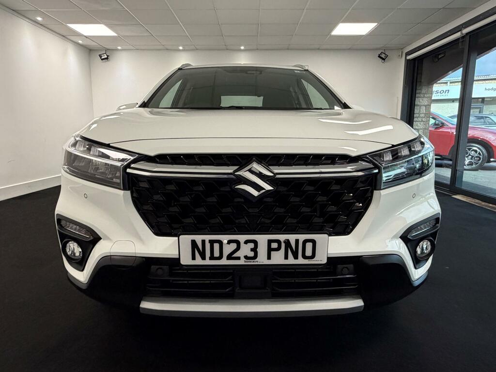 Suzuki S Cross 1.4 Boosterjet Mhev Motion Suv Hybrid M White #2