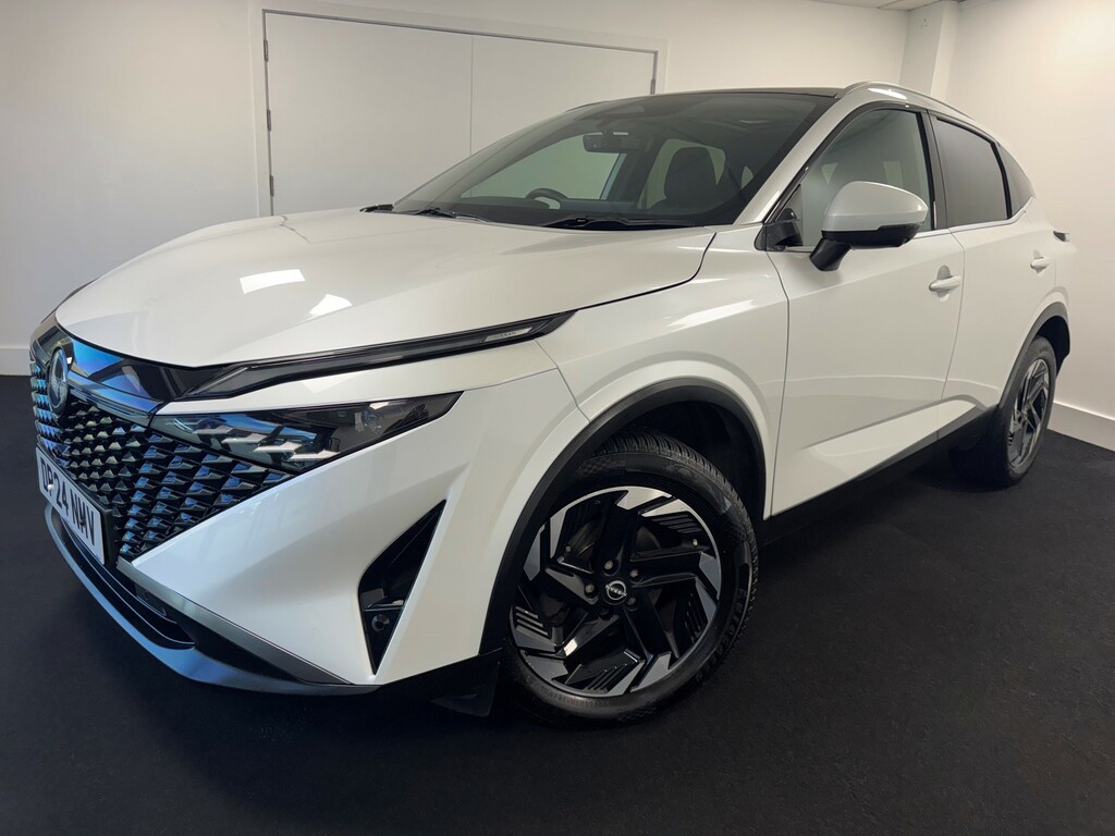 Nissan Qashqai 1.3 Dig-t Mhev N-connecta Suv Hybrid Ma White