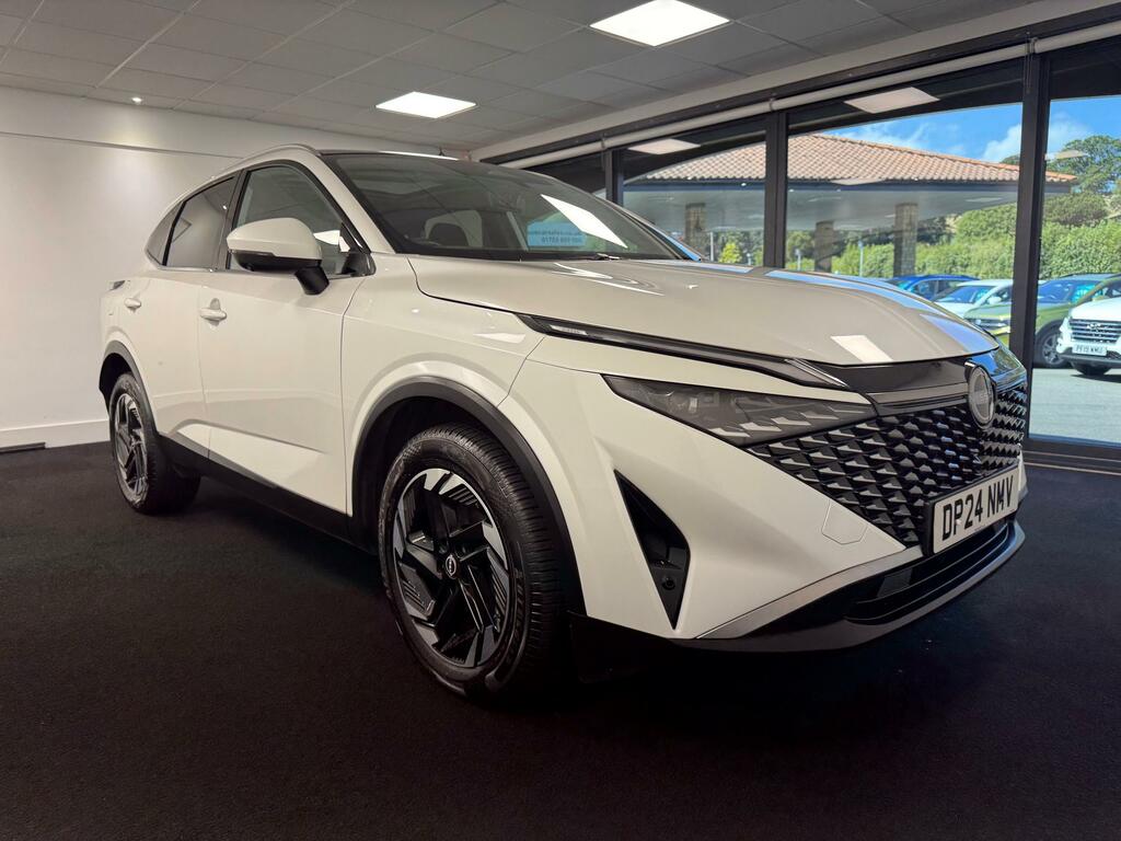 Nissan Qashqai 1.3 Dig-t Mhev N-connecta Suv Hybrid Ma DP24NMV White #3