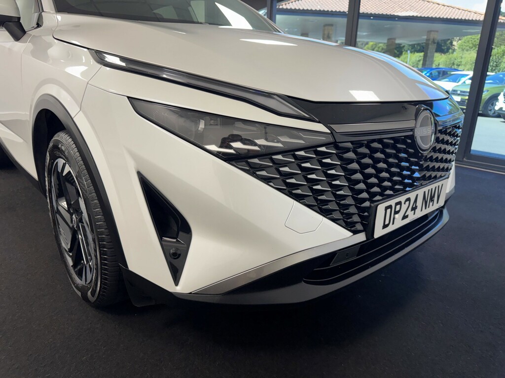 Nissan Qashqai 1.3 Dig-t Mhev N-connecta Suv Hybrid Ma DP24NMV White #4