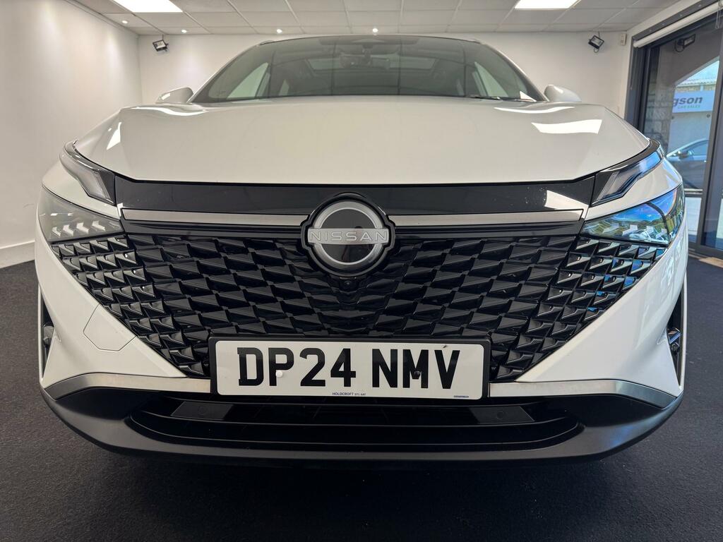 Nissan Qashqai 1.3 Dig-t Mhev N-connecta Suv Hybrid Ma DP24NMV White #2