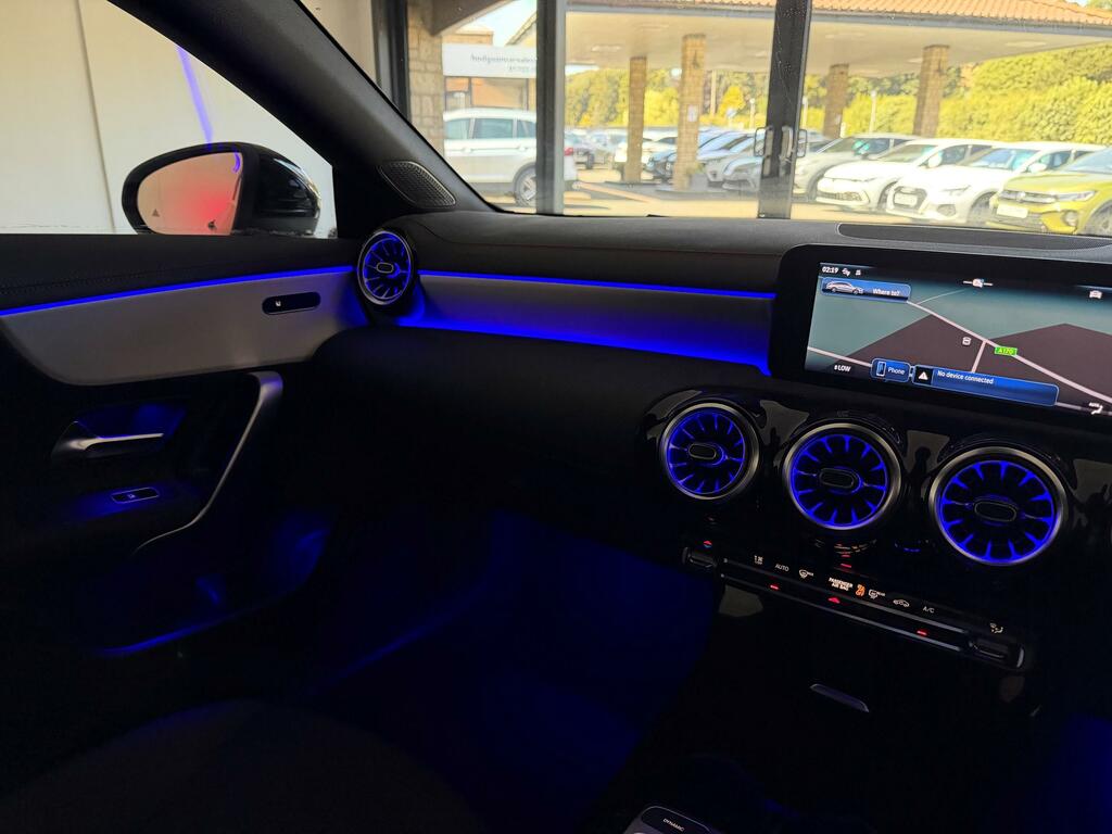 Mercedes-Benz CLA Class Estate 1.3 Cla200h Mhev Amg Line Executive Shoot Black #2