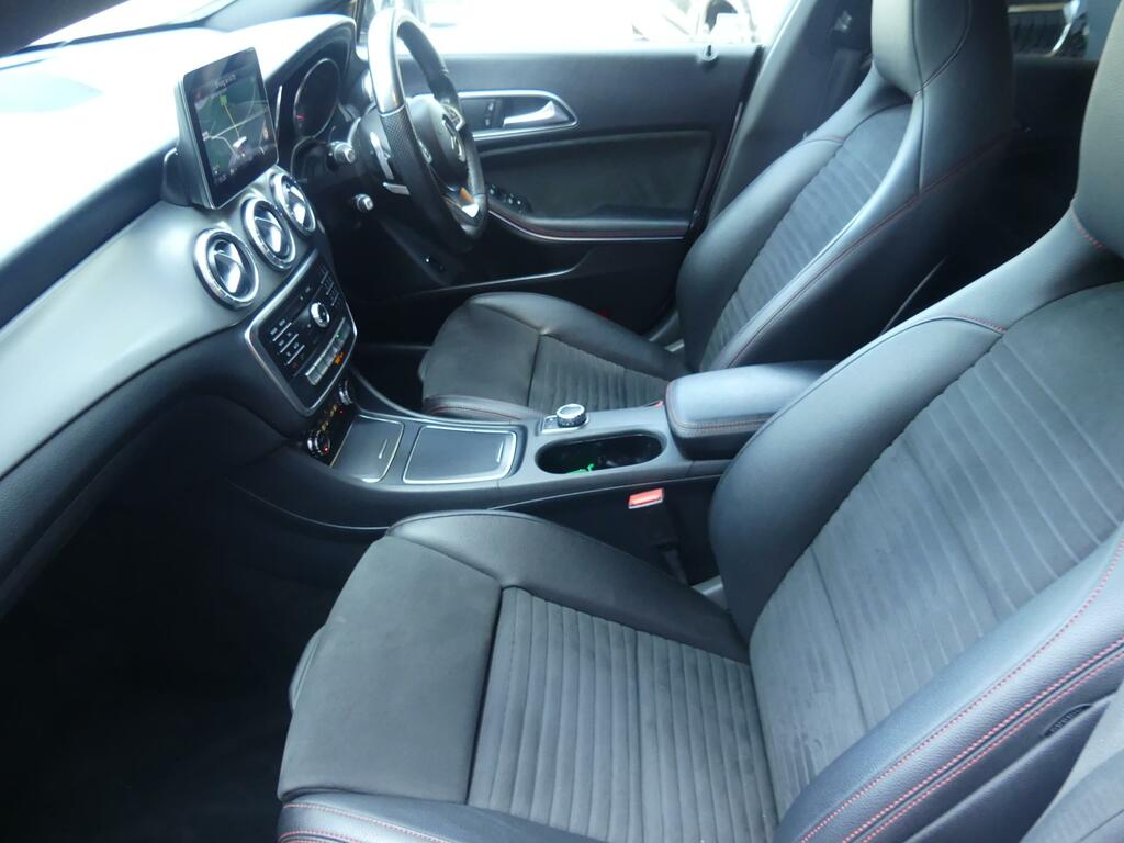 Mercedes-Benz CLA Class Amg Line Black #15