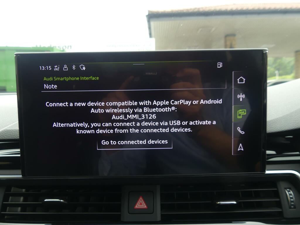 Audi A4 Avant 2L Black Edition Grey #29