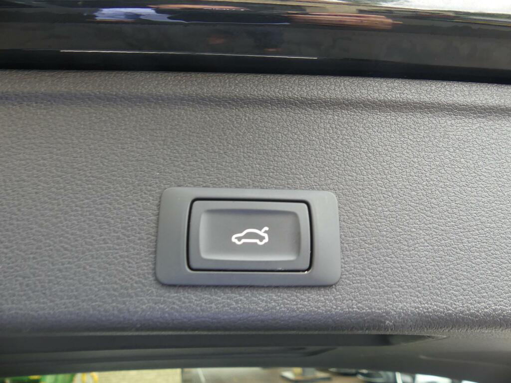 Audi A4 Avant 2L Black Edition Grey #21