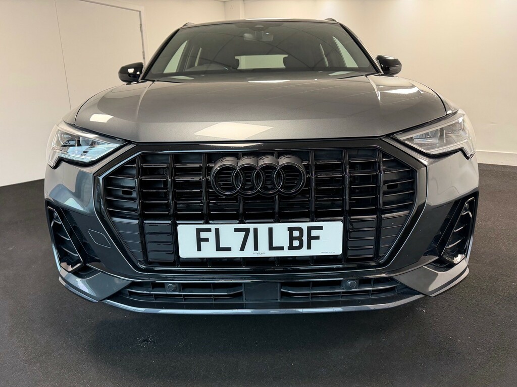 Audi Q3 1.5 Tfsi Cod 35 Black Edition Suv S Tro Grey #2