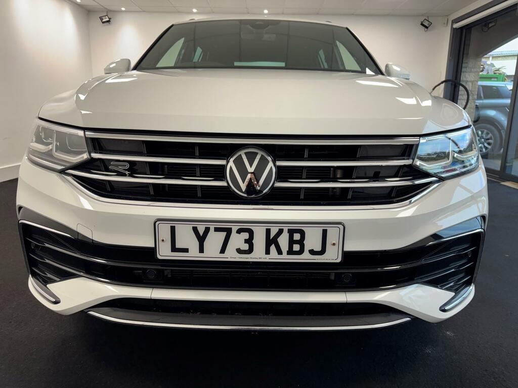 Volkswagen Tiguan 1.5 Tsi R-line Edition Suv Ds LY73KBJ White #2