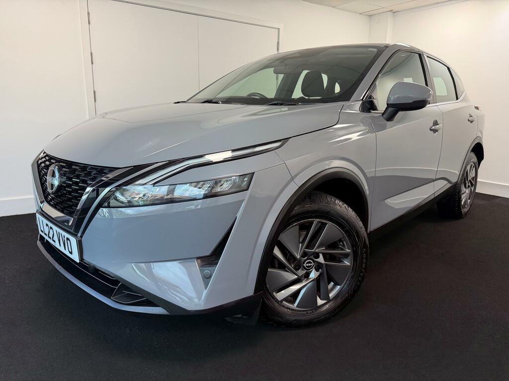 Nissan Qashqai 1.3 Dig-t Mhev Acenta Premium Suv Hybri Grey
