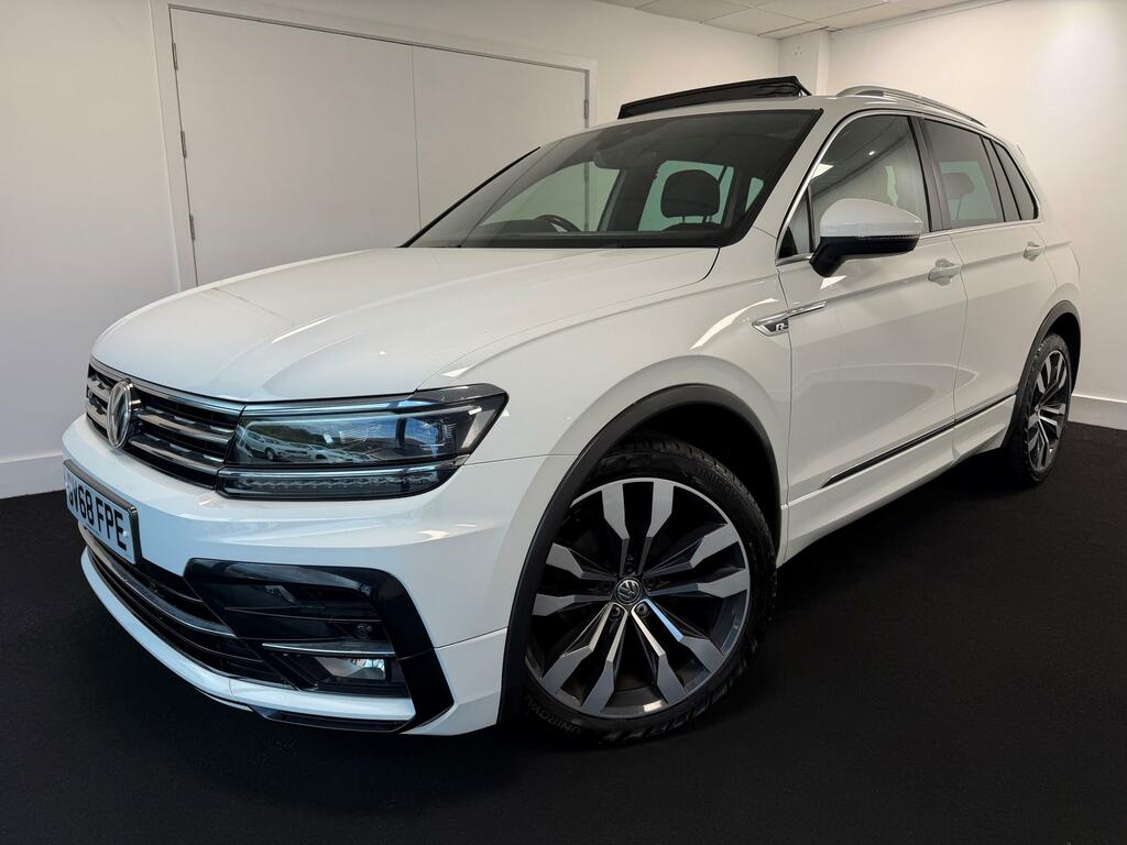 Volkswagen Tiguan Se Navigation Silver #13
