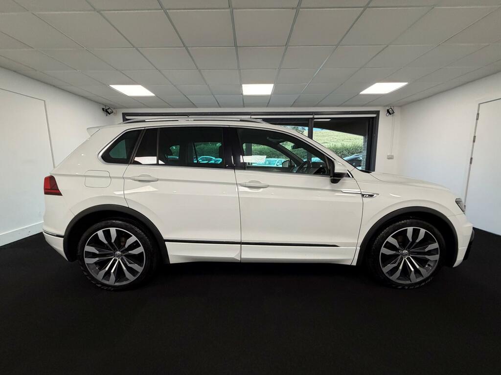 Volkswagen Tiguan Se Navigation Silver #5