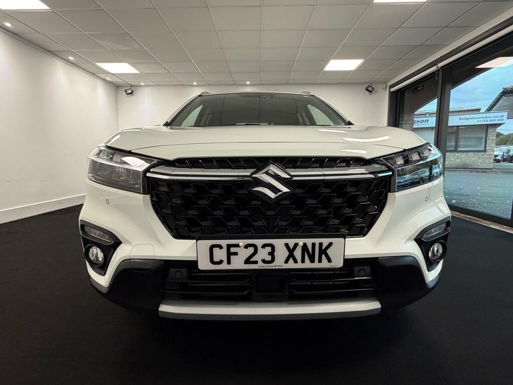 Suzuki S Cross 1.4 Boosterjet Mhev Motion Suv Hybrid M White #2