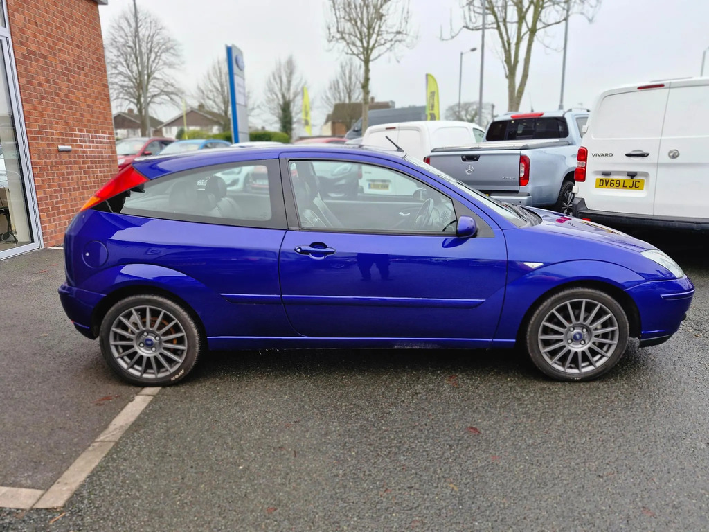 Ford Focus 2.0 St-170 Hatchback 218 Gkm, #3