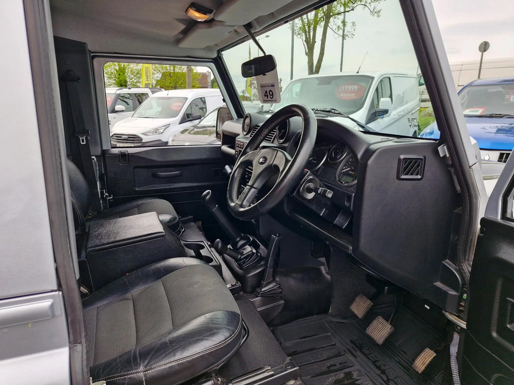 Land Rover Defender 90 2.2 Tdci Xs Station Wagon Double Cab Ma FP63NXD #6
