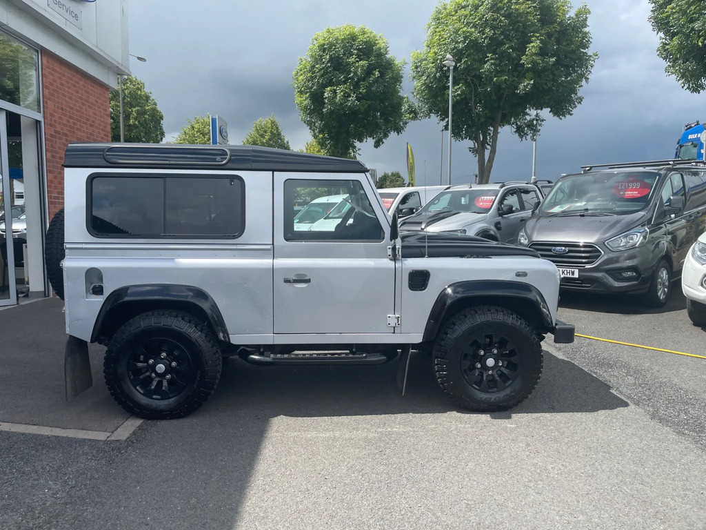 Land Rover Defender 90 2.2 Tdci Xs Station Wagon Double Cab Ma FP63NXD #4