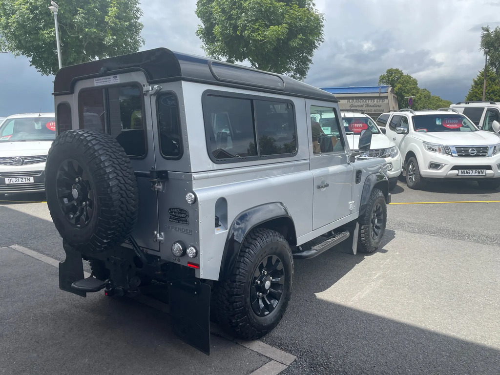 Land Rover Defender 90 2.2 Tdci Xs Station Wagon Double Cab Ma FP63NXD #5