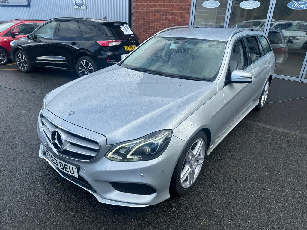 Mercedes-Benz E Class 3.0 E350 V6 Bluetec Amg Sport Estate G- FX63OEU #2