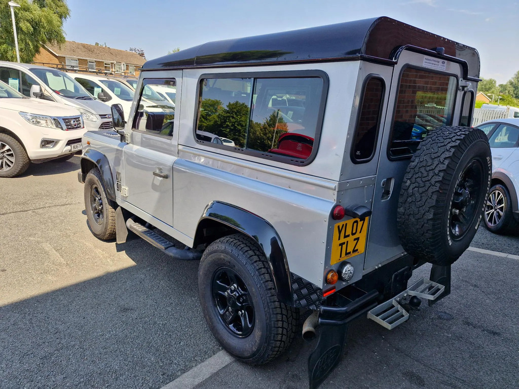Land Rover Defender 90 2.4 Tdci Hard Top Suv 4Wd Swb Eu #2